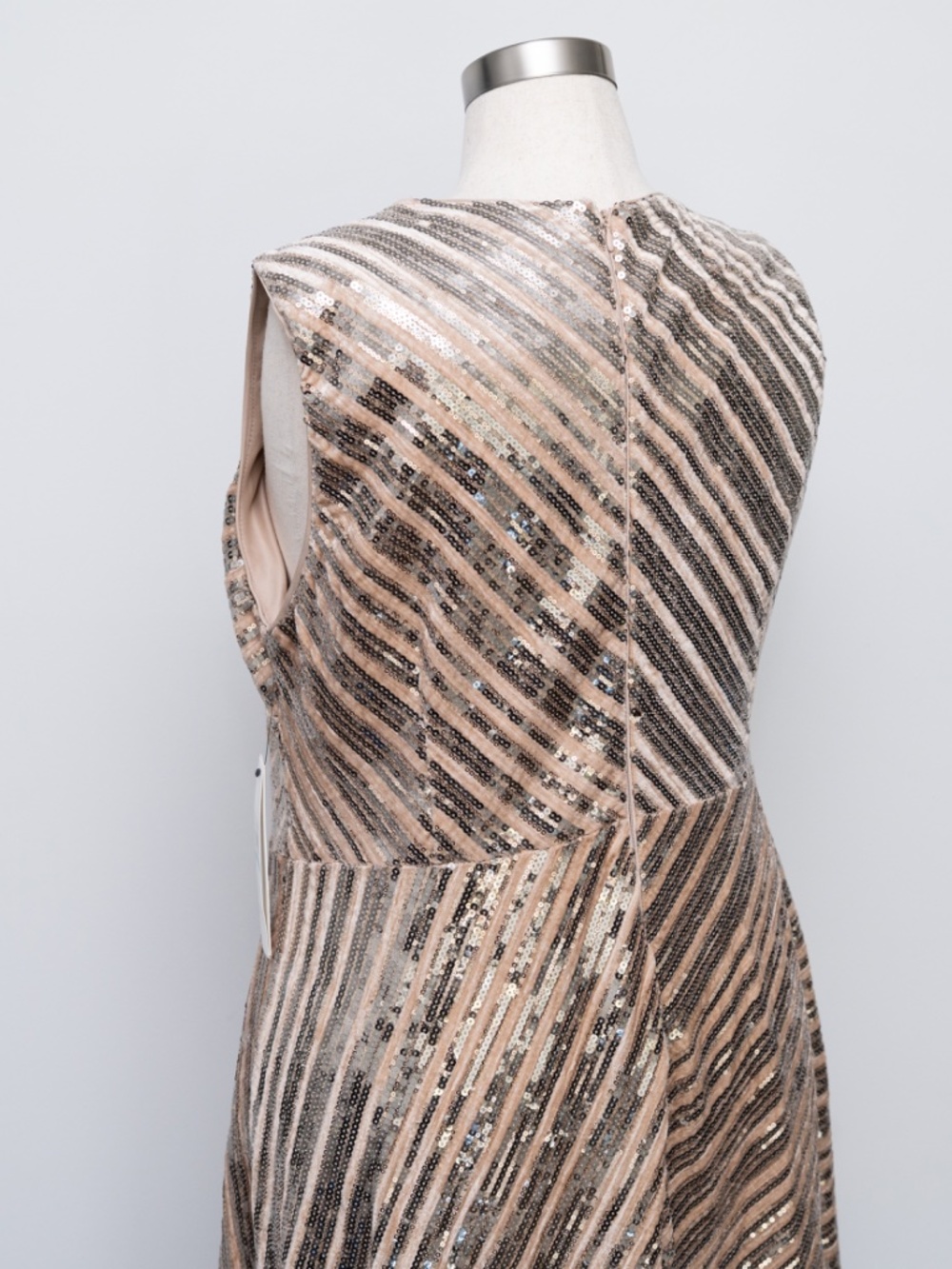 Calvin Klein - Sequin Sleeveless Midi Dress‎ - Picture 10 of 12